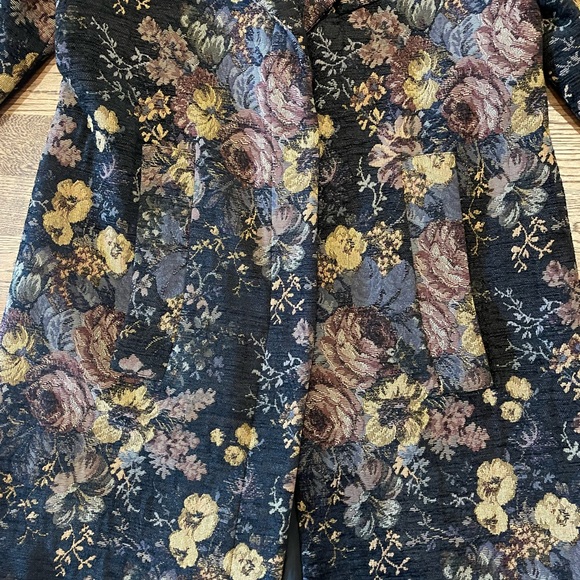 Smythe Les Vestes Opera Coat Size 4 in Tapestry Floral - Picture 3 of 10